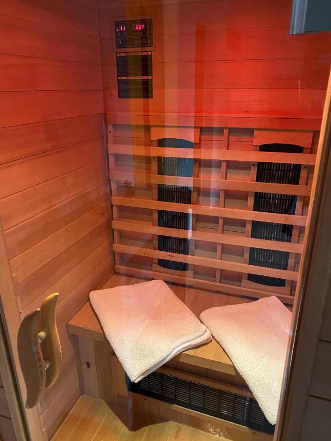 Wellness House Oliva With Heated Salt Water Pool, Sauna & Jakuzzi Labin  Zewnętrze zdjęcie